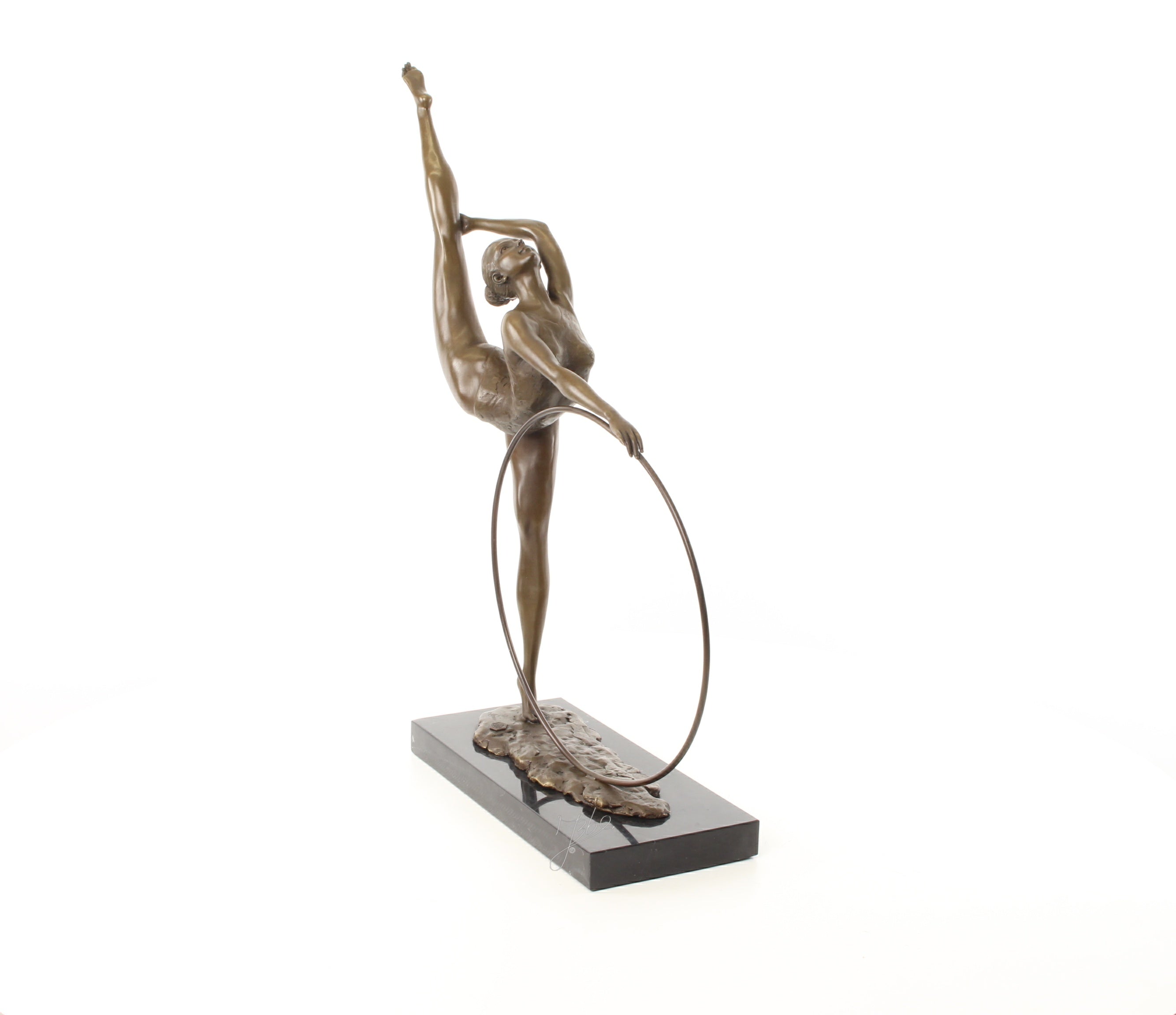 Bronzen hoepeldanseres sculptuur