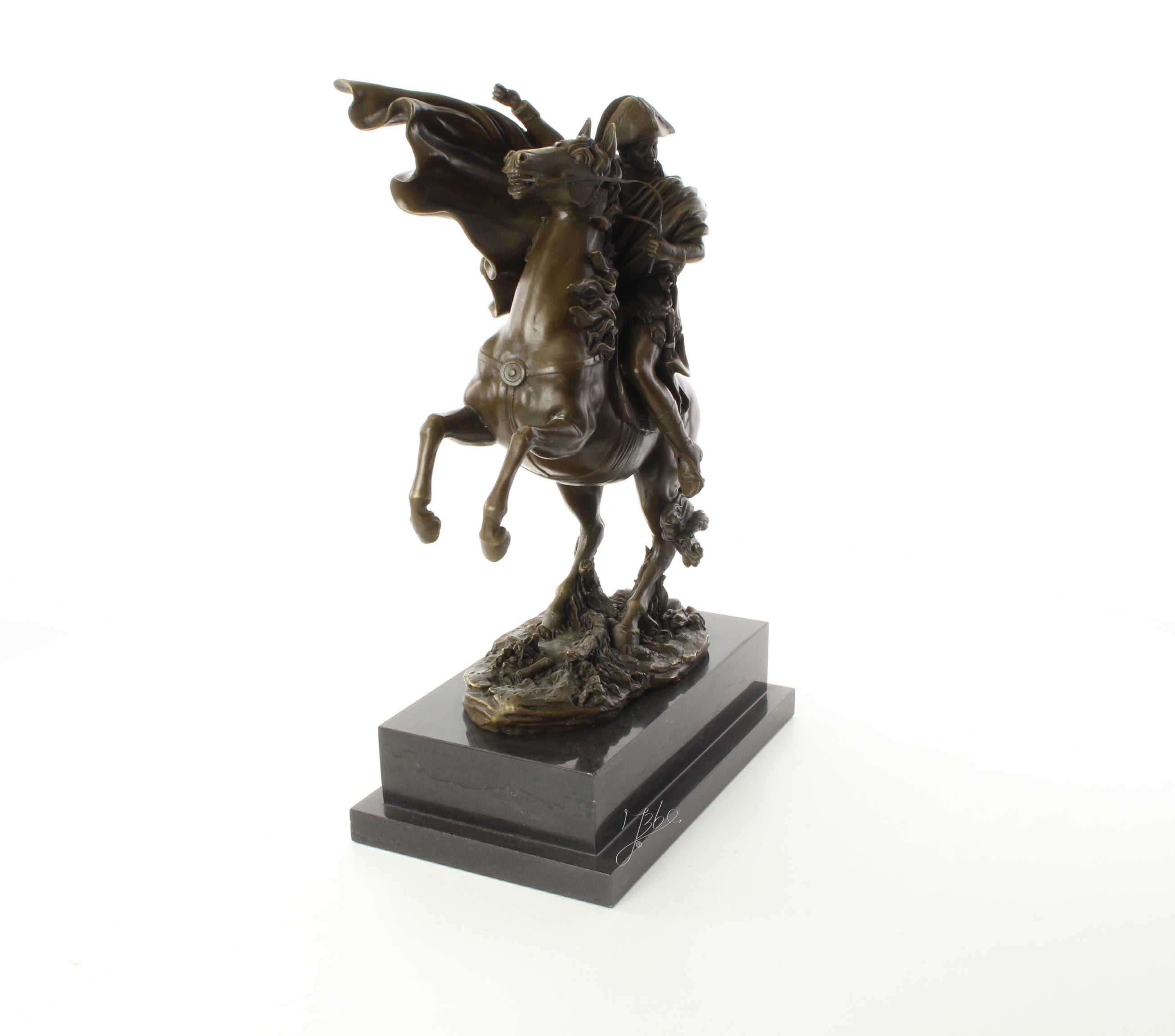 Napoleon steekt de Alpen over – Brons sculptuur op sokkel 43,5 cm