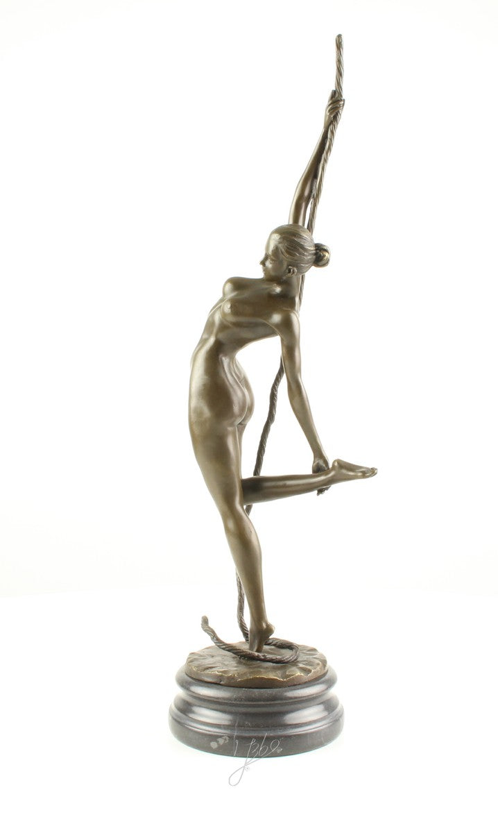 Koorddanseres – Brons sculptuur op sokkel 46,6 cm