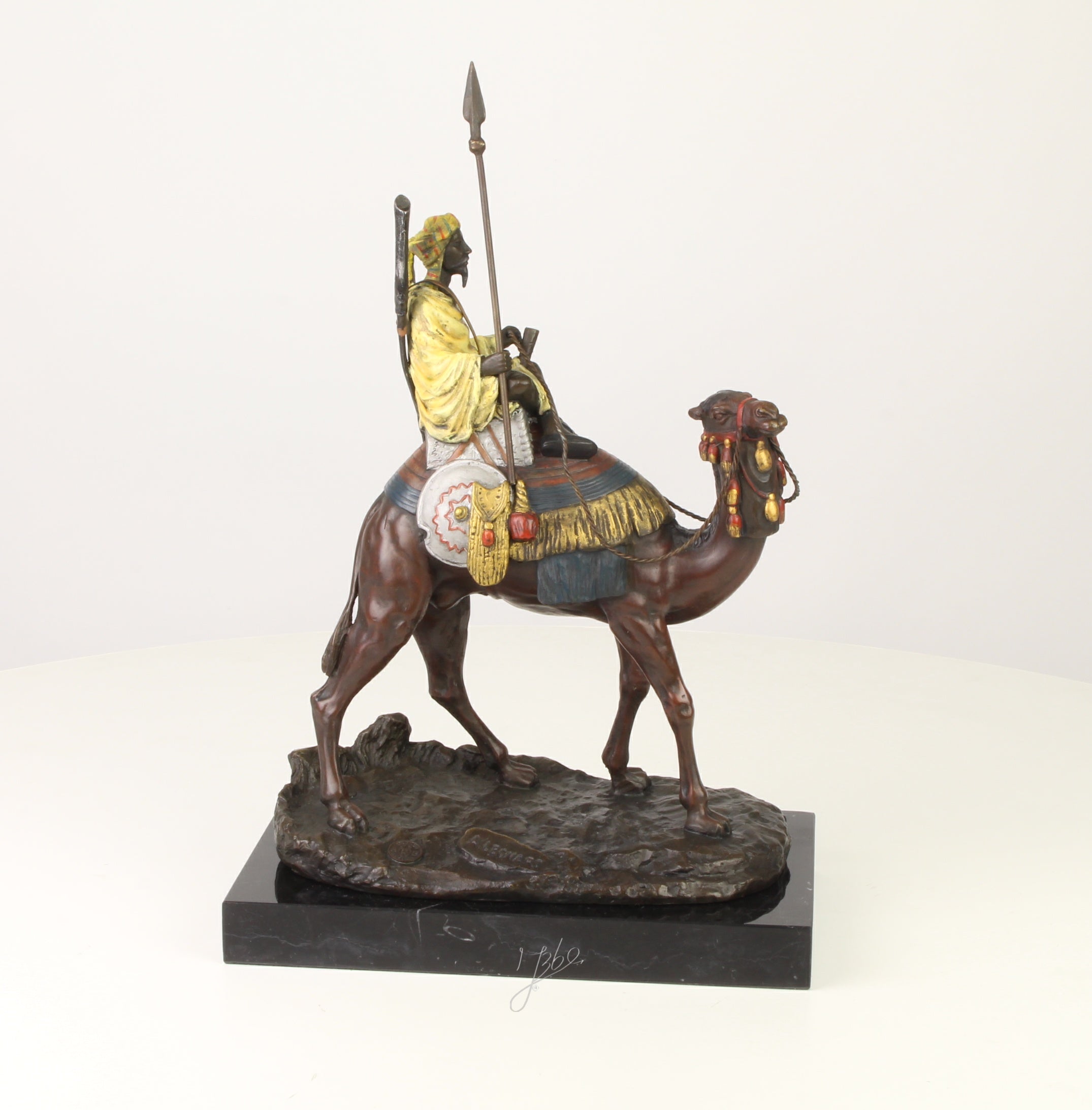 Dromedaris met ruiter – Bronzen sculptuur – 32 cm