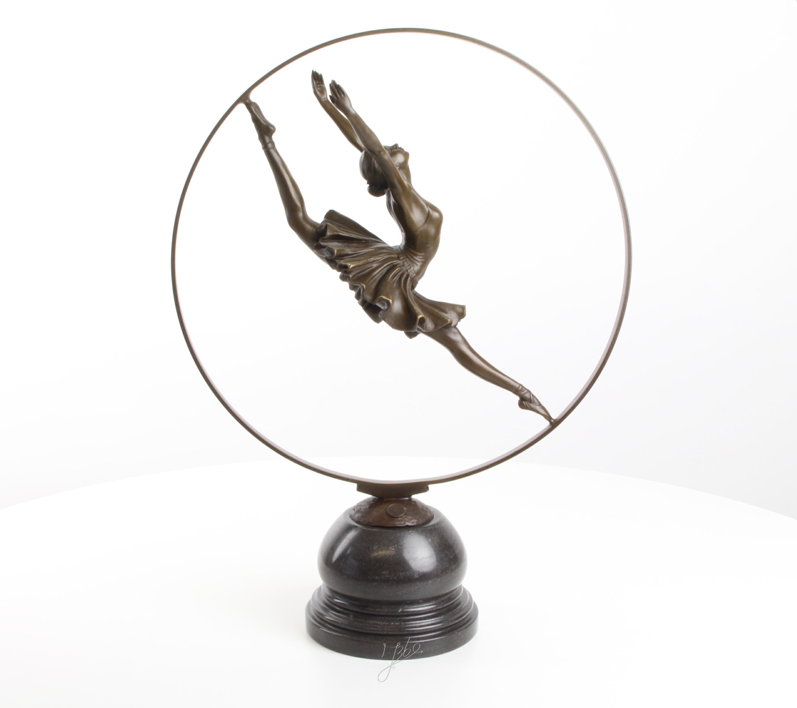 Ringdanseres – Bronzen sculptuur – 48,8 cm