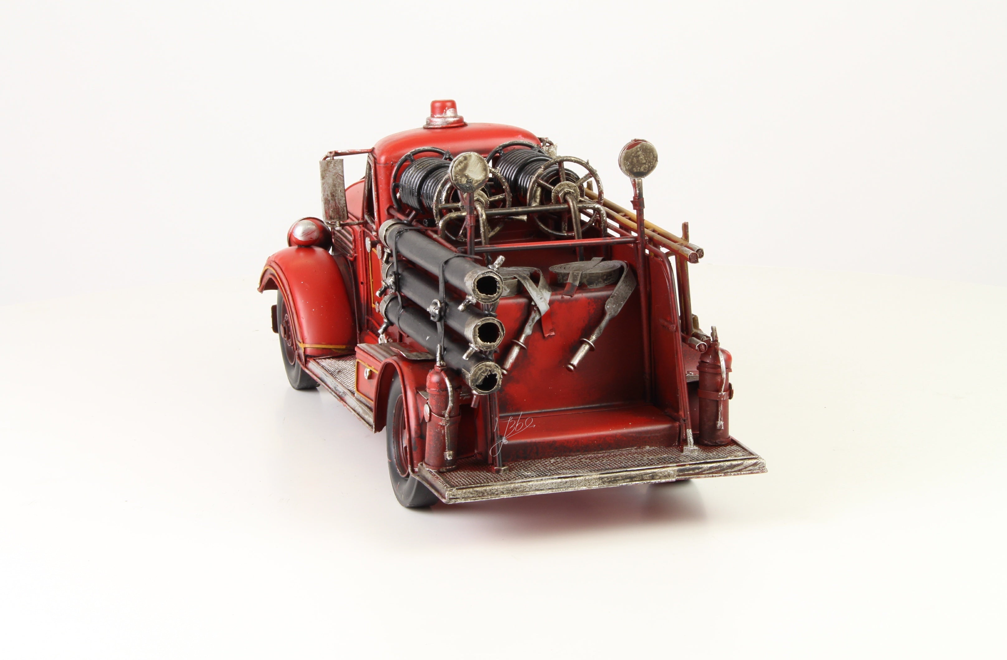 Brandweerauto – Blikmodel – 41,7 cm