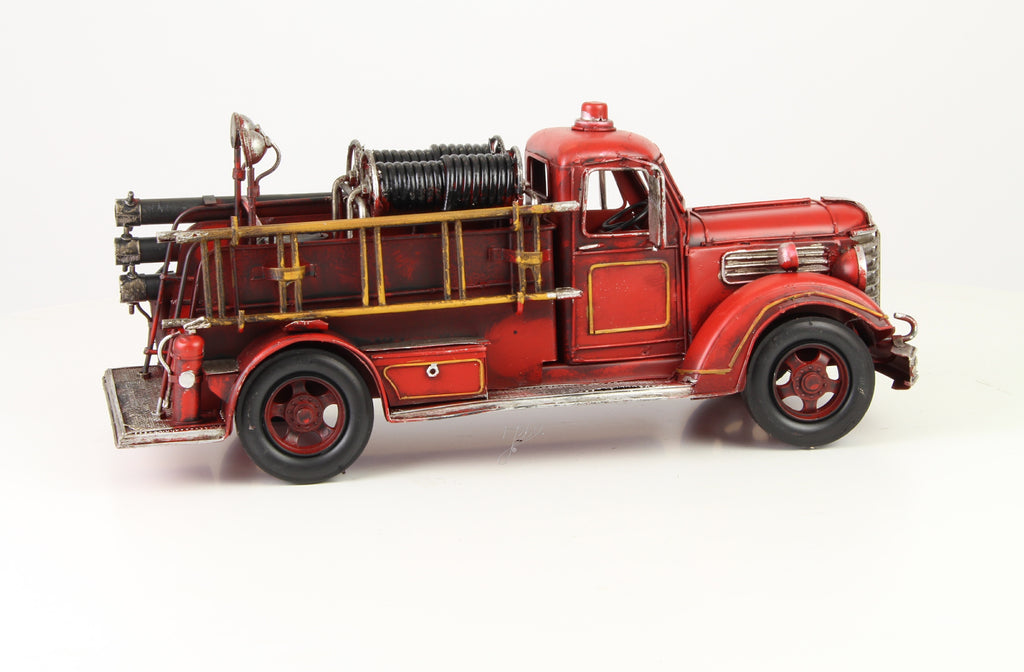 Brandweerauto – Blikmodel – 41,7 cm