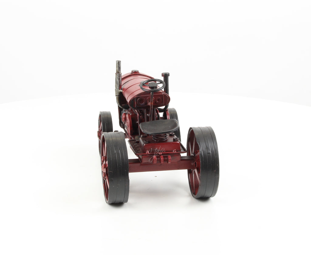 Tractor – Blikmodel rood – 16,5 cm