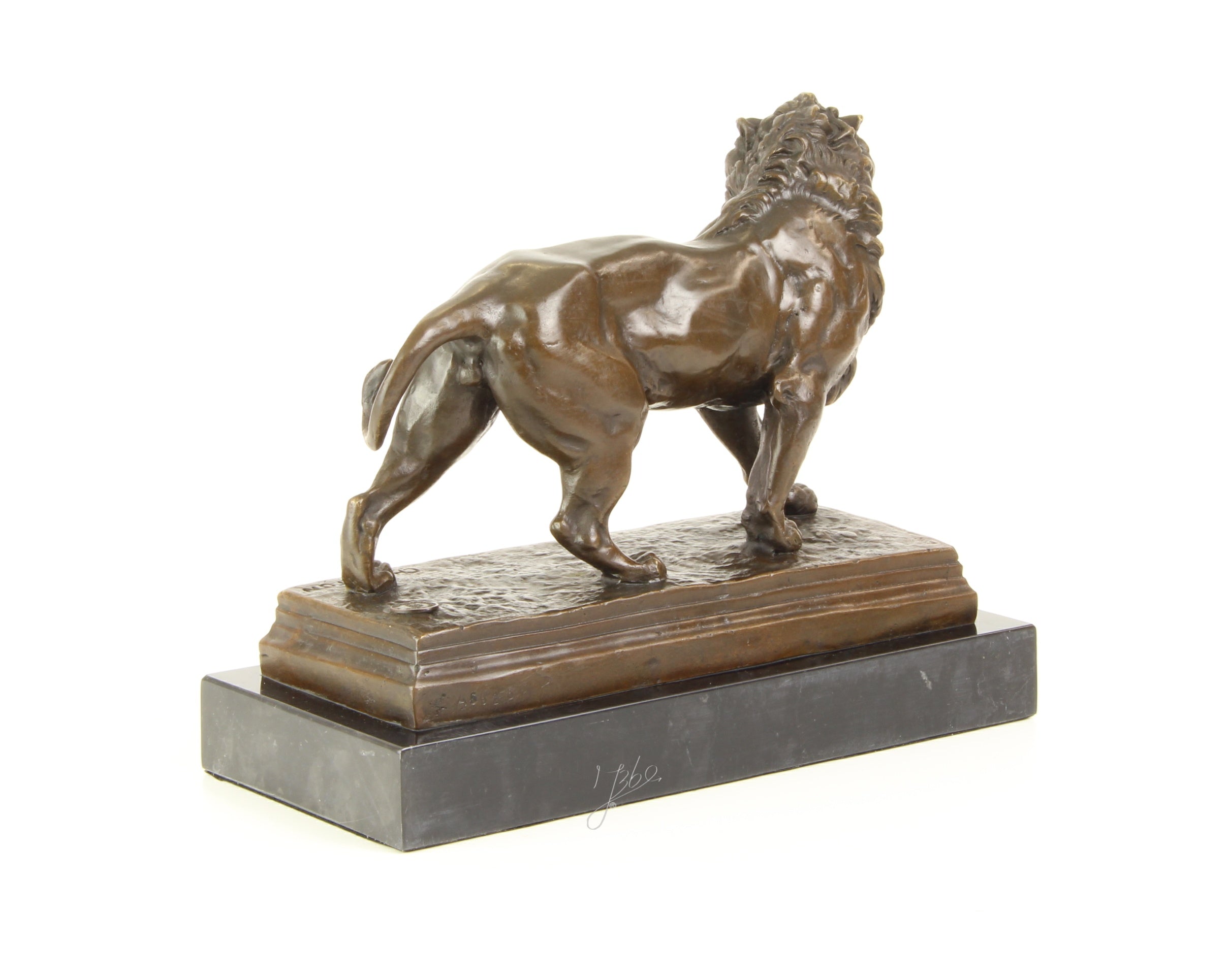 Bronzen leeuw sculptuur – op marmeren sokkel