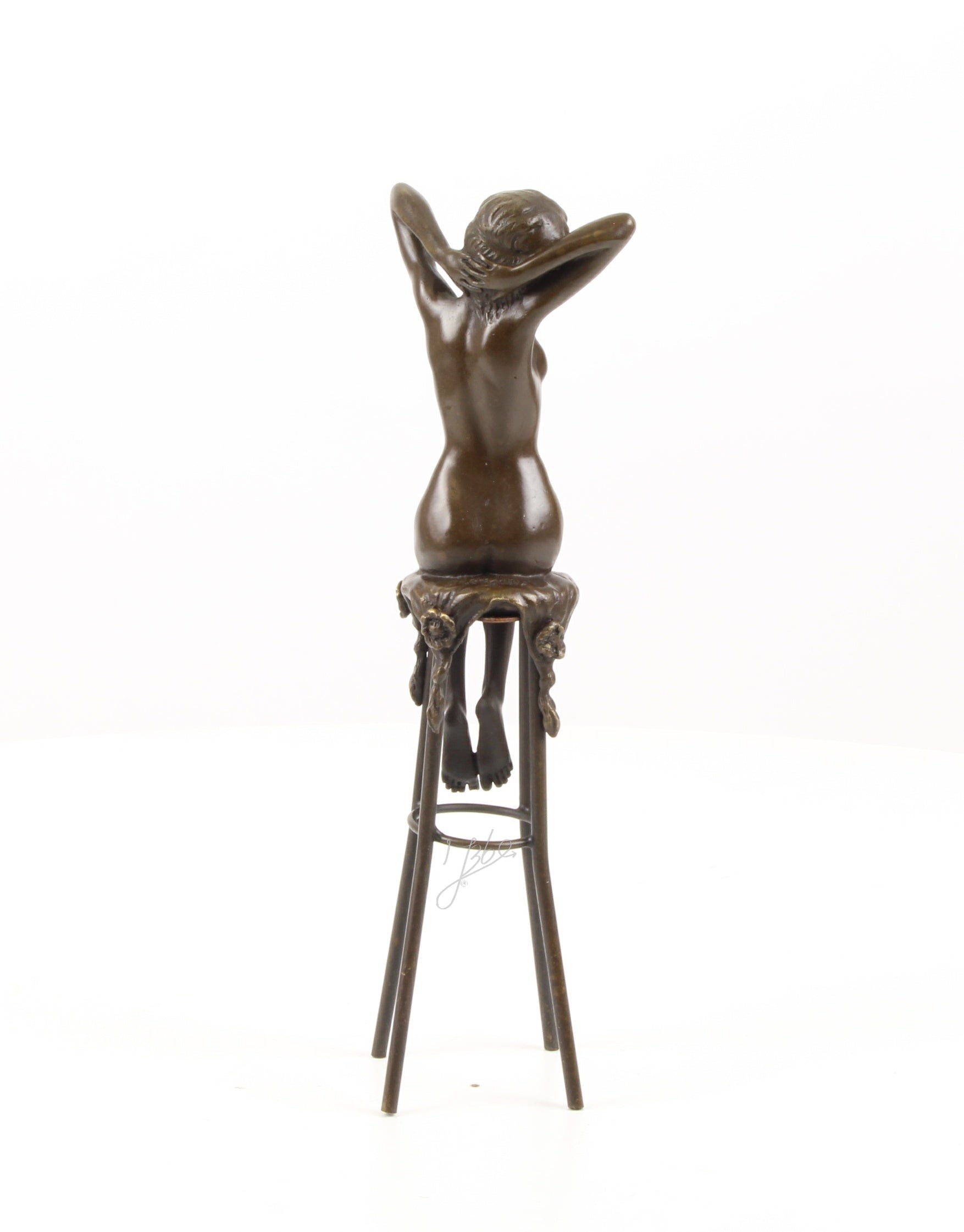 Bronzen sculptuur ‘Awakening’ – zittende vrouw