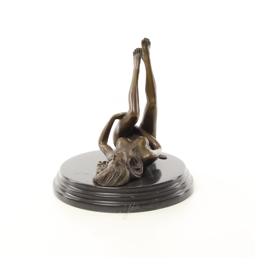 Vrouwelijk naakt – Bronzen sculptuur