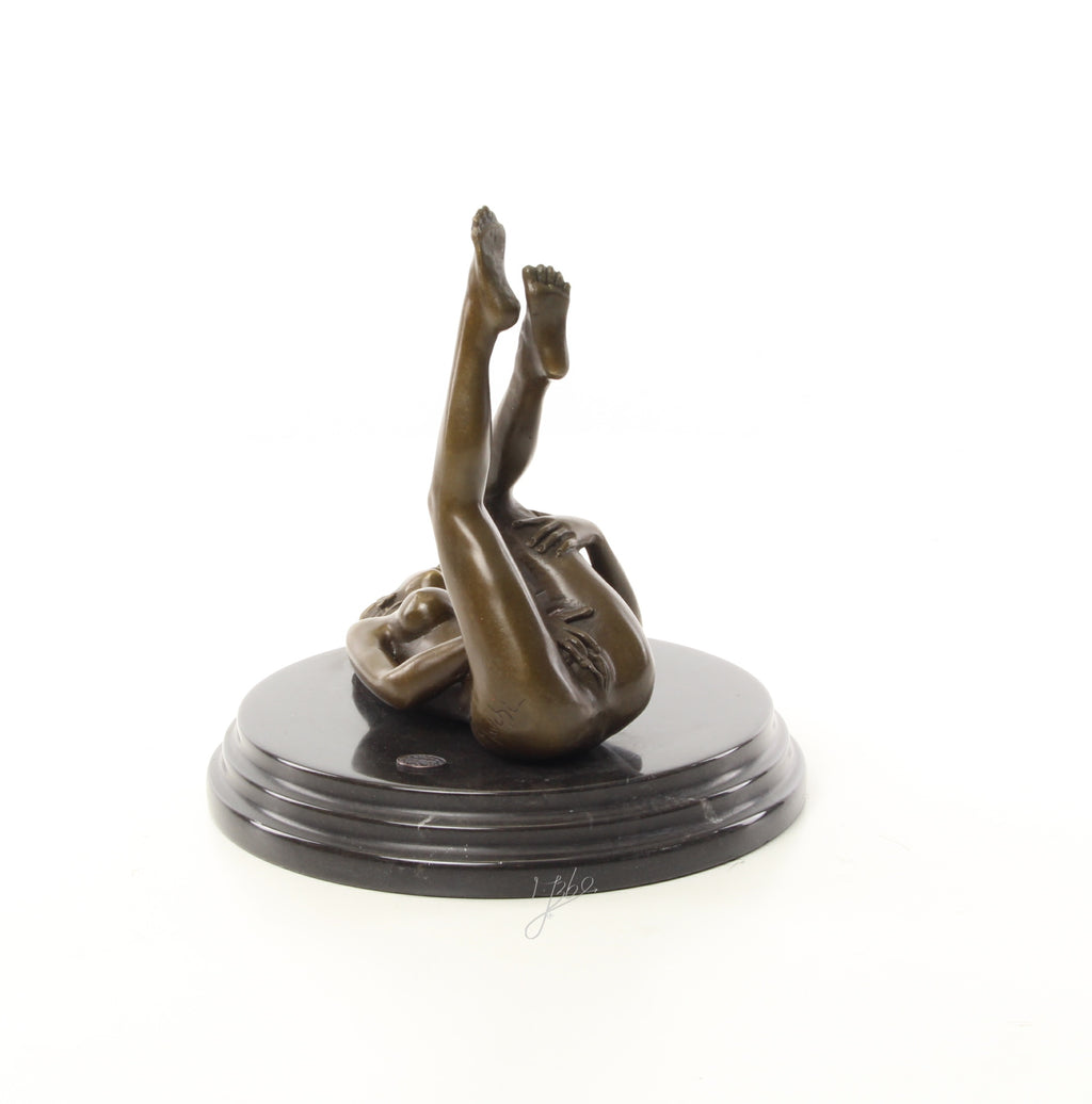 Vrouwelijk naakt – Bronzen sculptuur