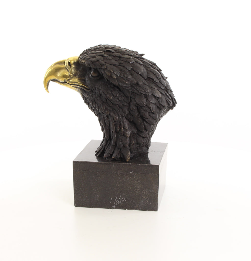 Adelaarshoofd – Bronzen beeld, marmer – 33,2 cm