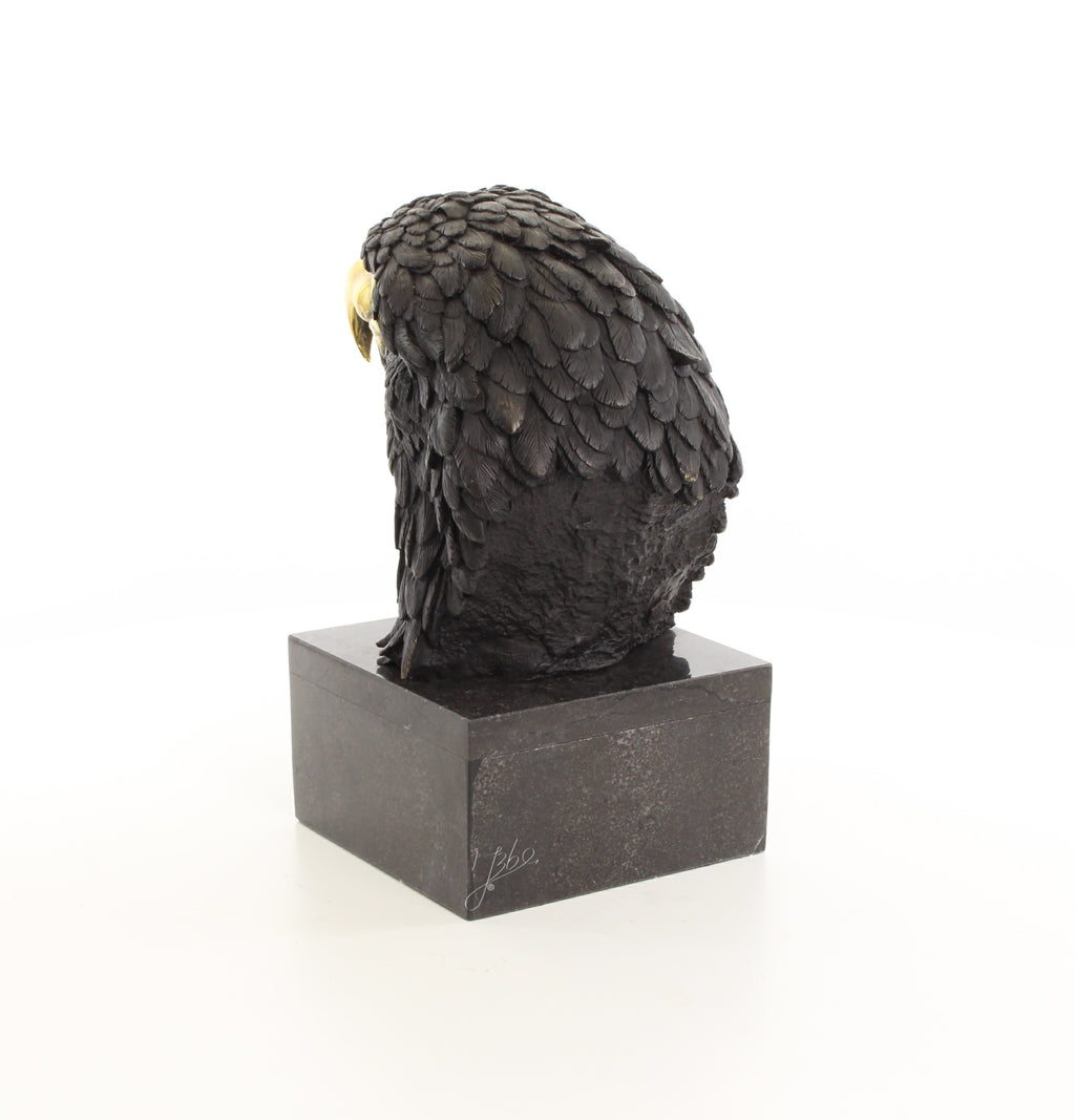 Adelaarshoofd – Bronzen beeld, marmer – 33,2 cm