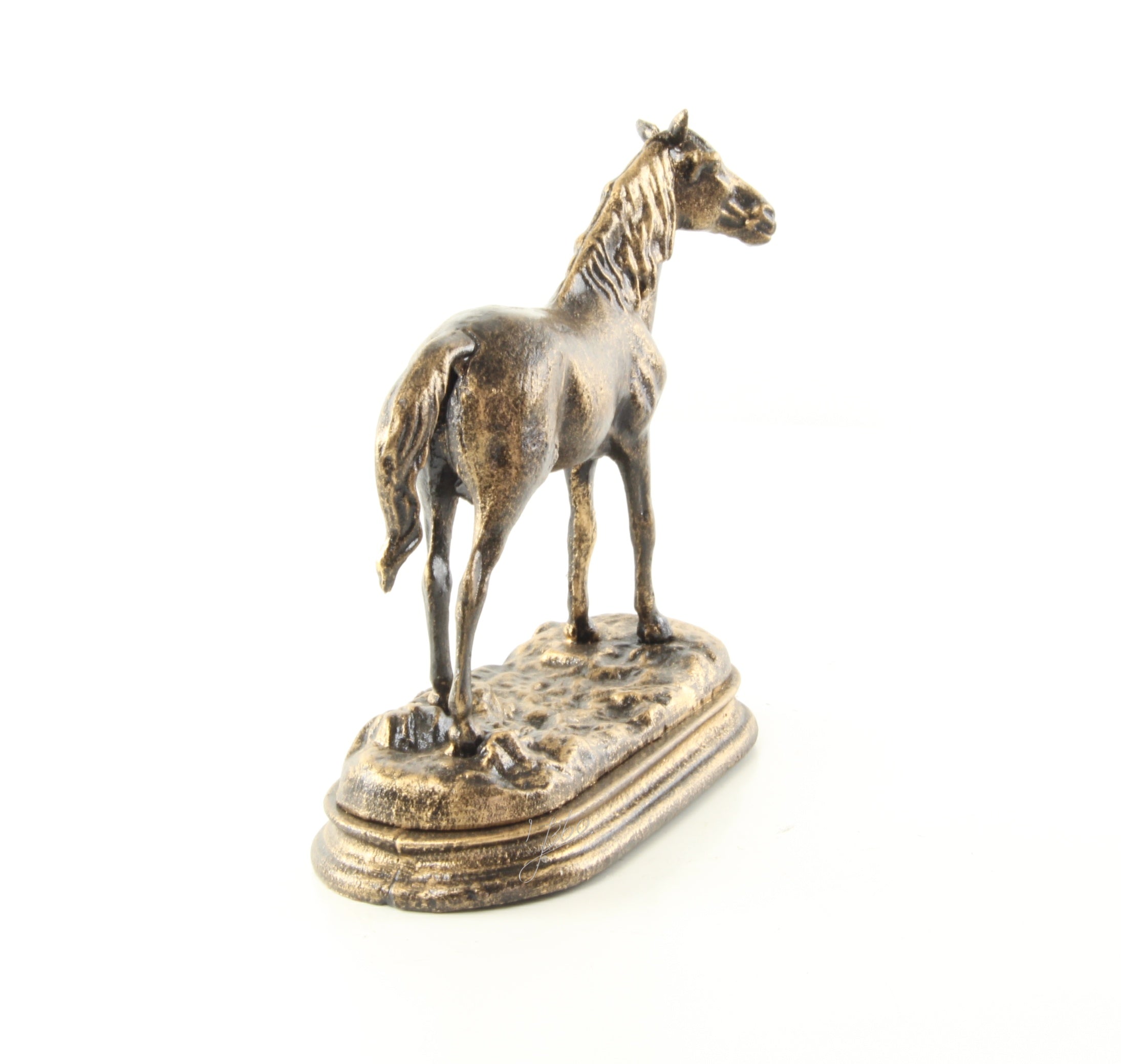 Gietijzeren Paard op Sokkel