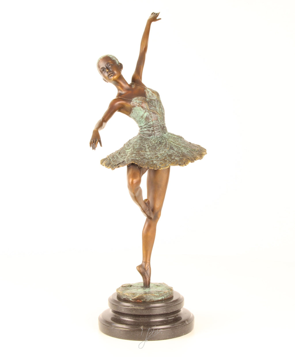 Ballerina – Bronze statue – green patina – 44.6 cm