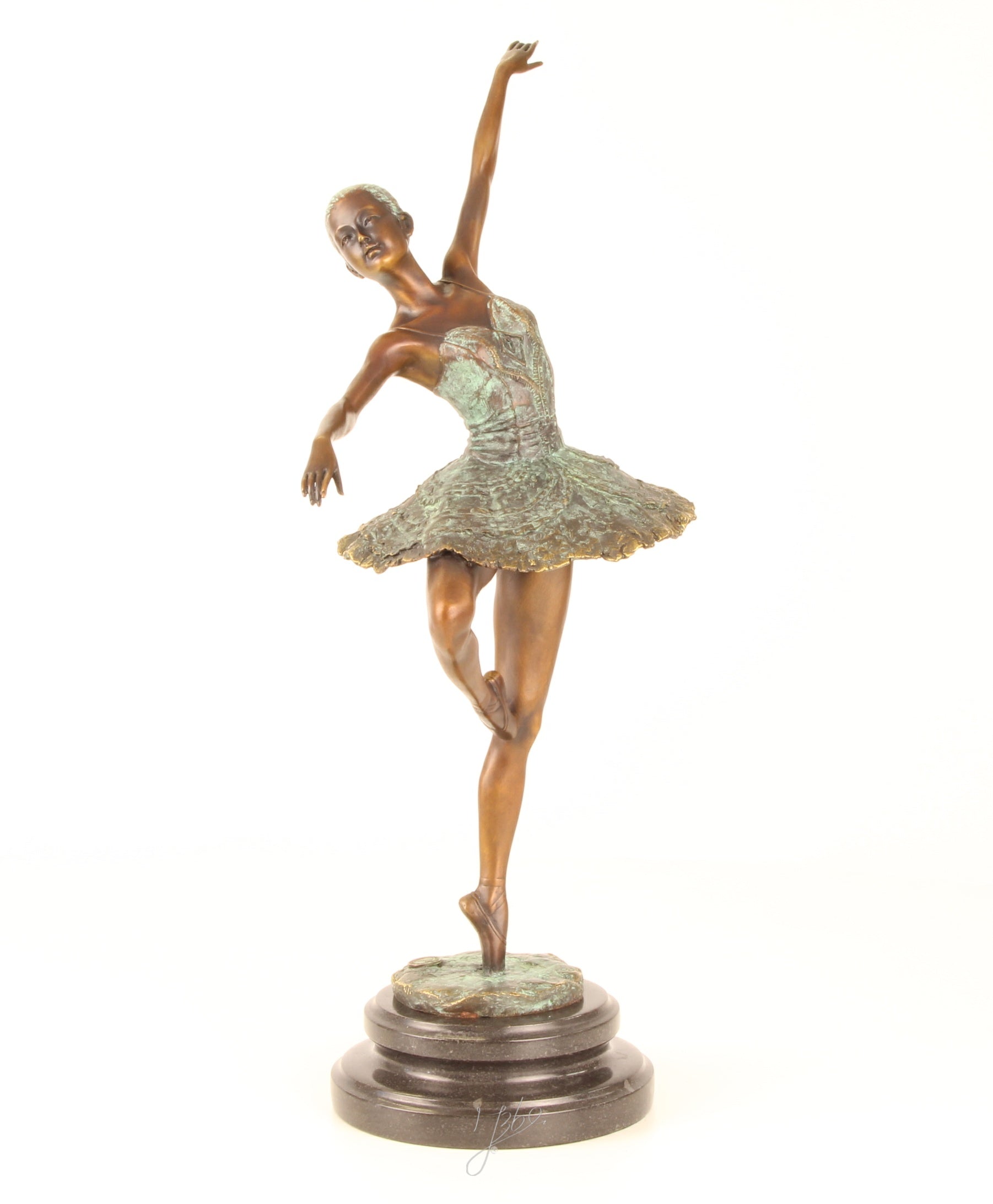 Ballerina – Bronze statue – green patina – 44.6 cm