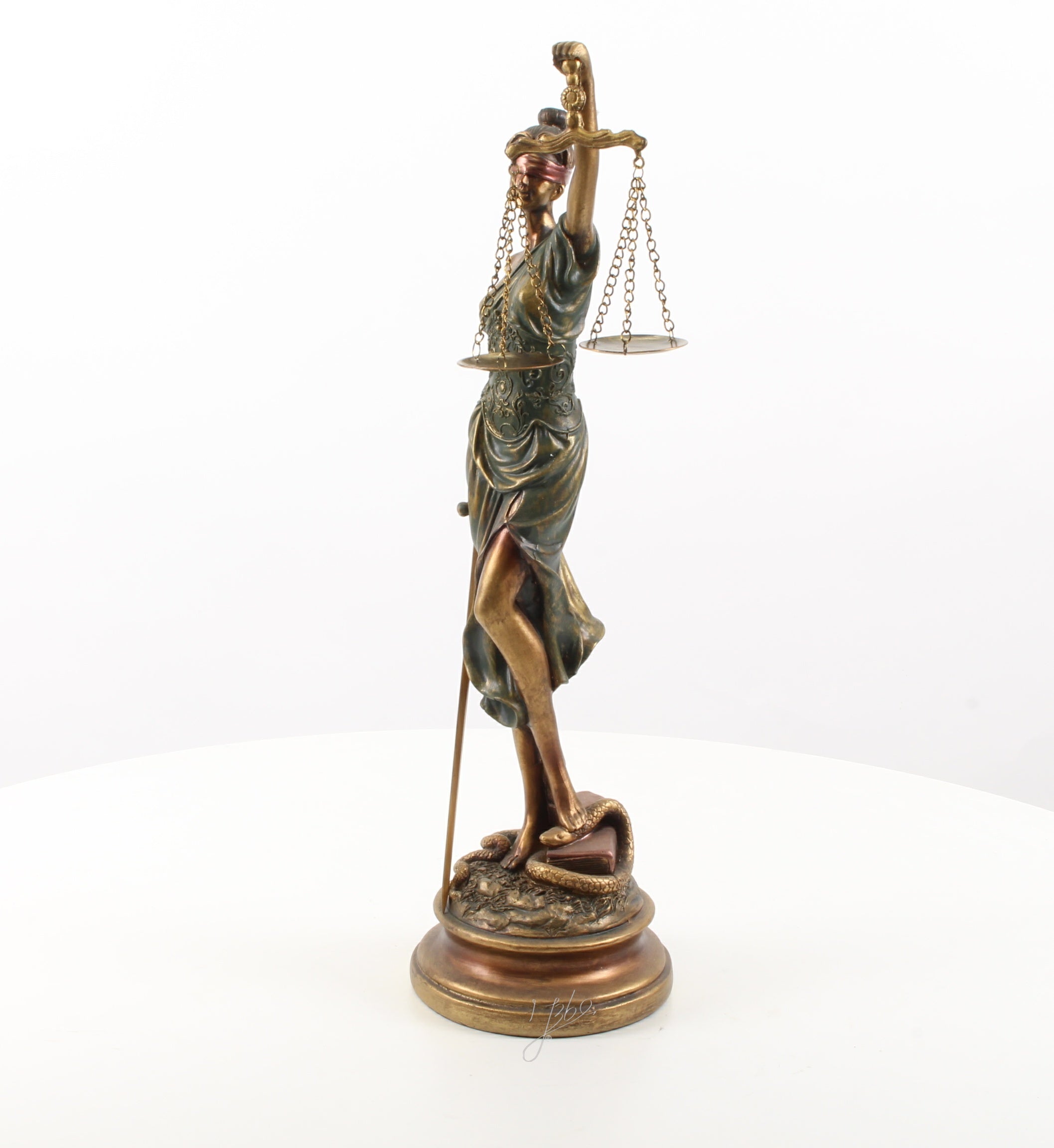 Vrouwe Justitia – Resin sculptuur