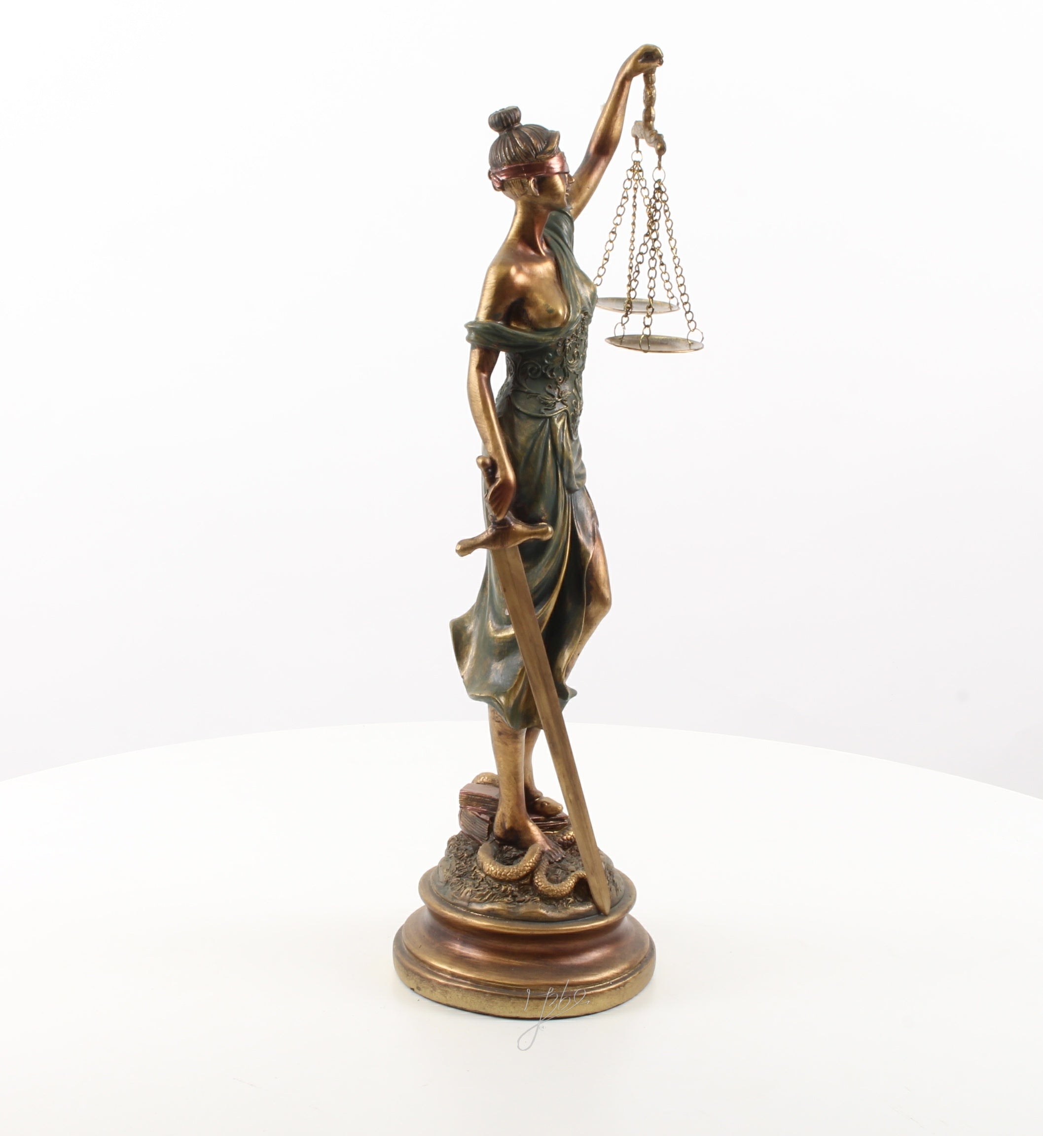 Vrouwe Justitia – Resin sculptuur