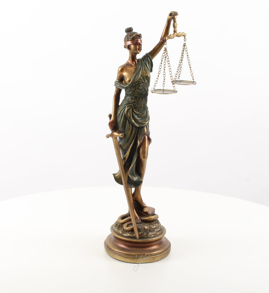 Vrouwe Justitia – Resin sculptuur
