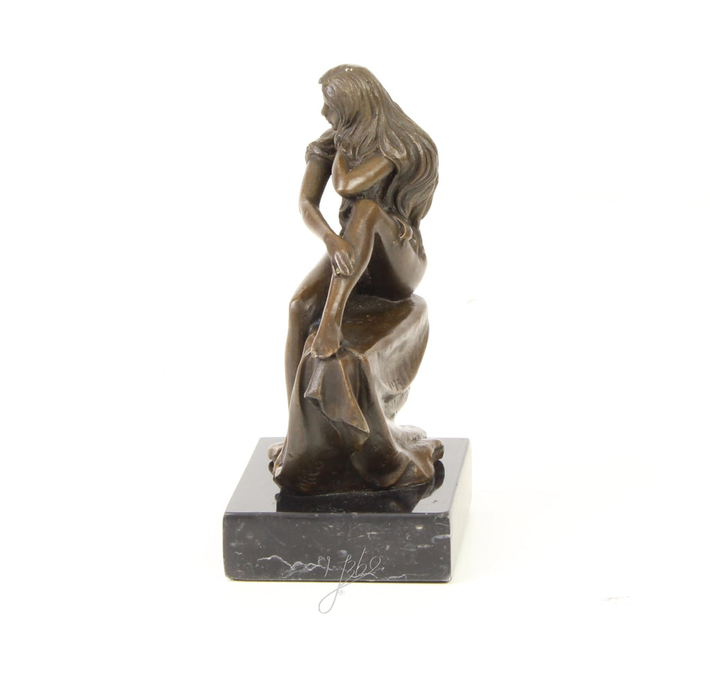 Bronzen vrouwelijk naakt sculptuur