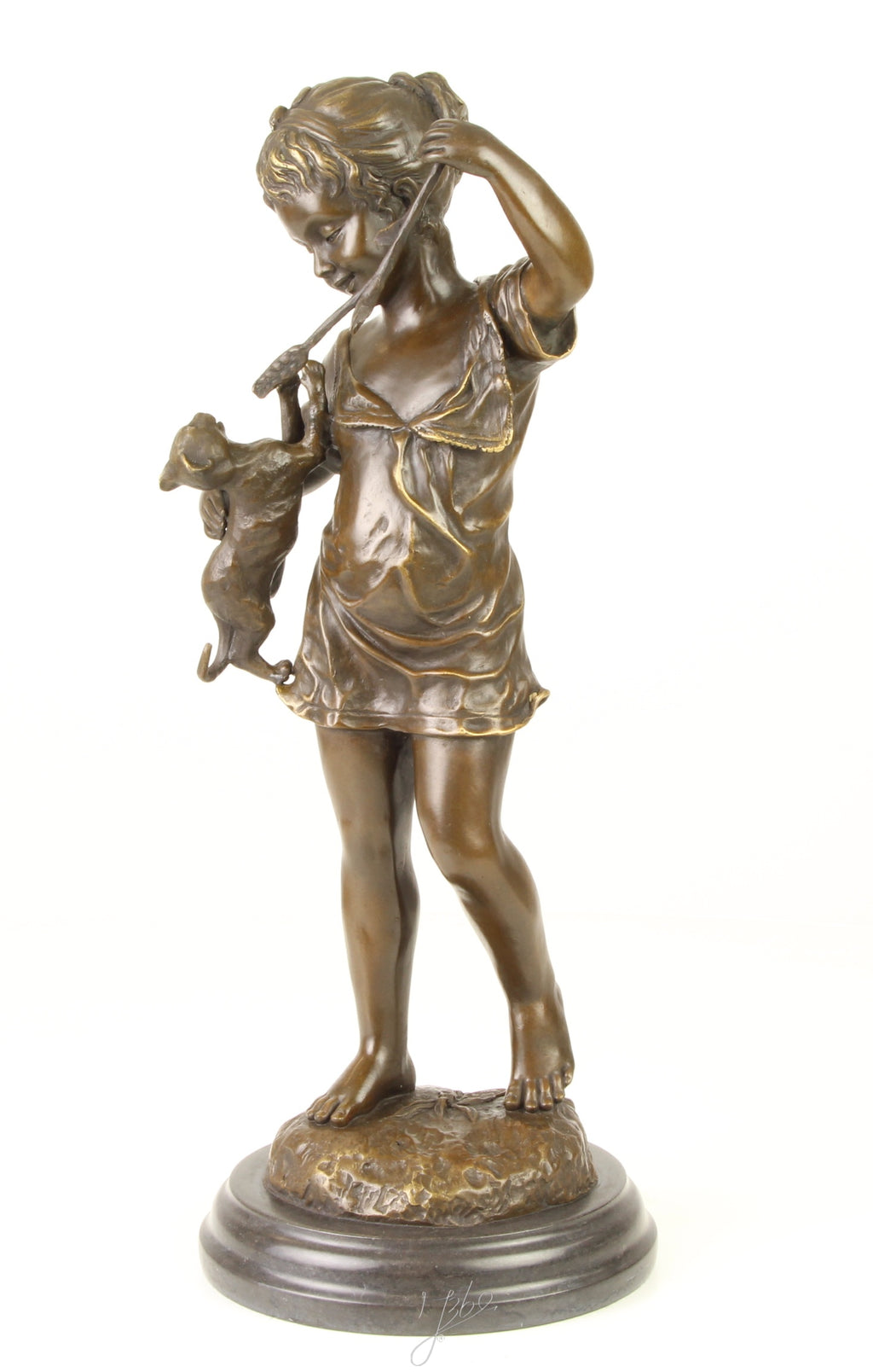 Girl with Cat - Bronze sculpture - 39 cm