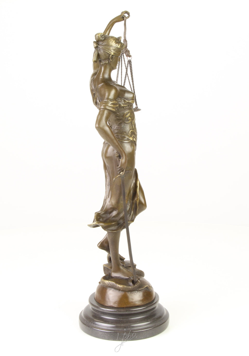 Bronzen Vrouwe Justitia – met zwaard en weegschaal