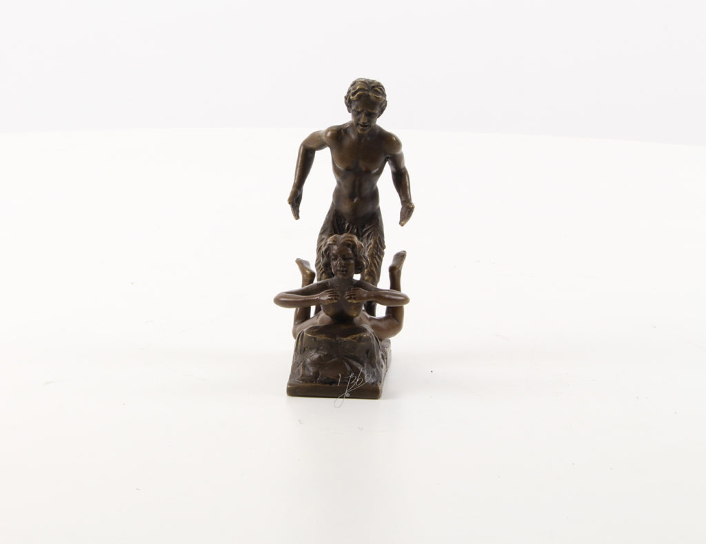 Satyr met vrouw – Bronzen erotisch beeld – 10 cm