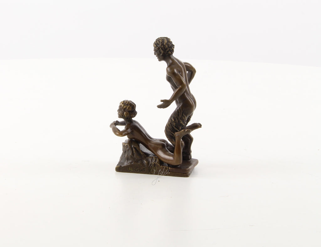 Satyr met vrouw – Bronzen erotisch beeld – 10 cm