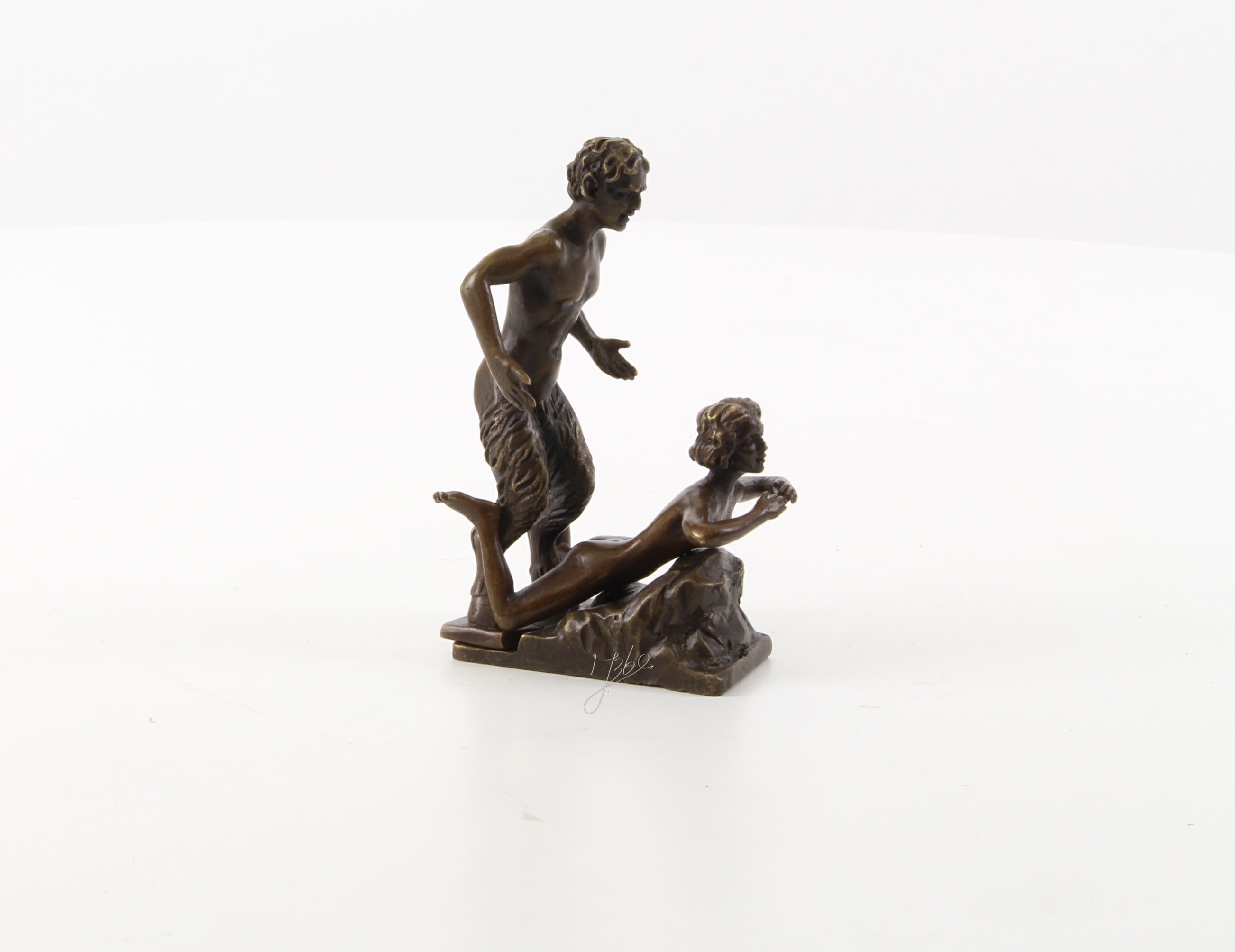 Satyr met vrouw – Bronzen erotisch beeld – 10 cm