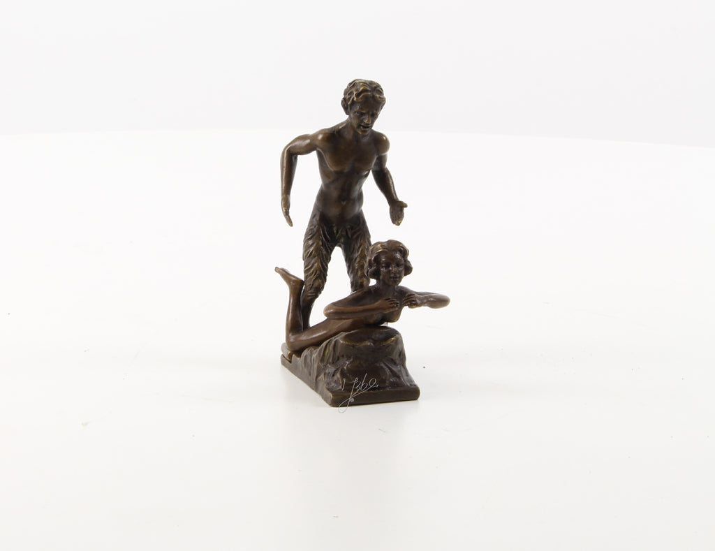 Satyr met vrouw – Bronzen erotisch beeld – 10 cm