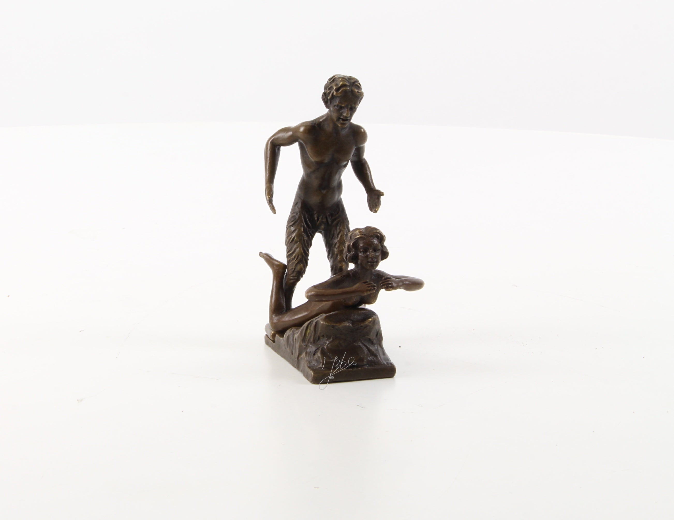 Satyr met vrouw – Bronzen erotisch beeld – 10 cm
