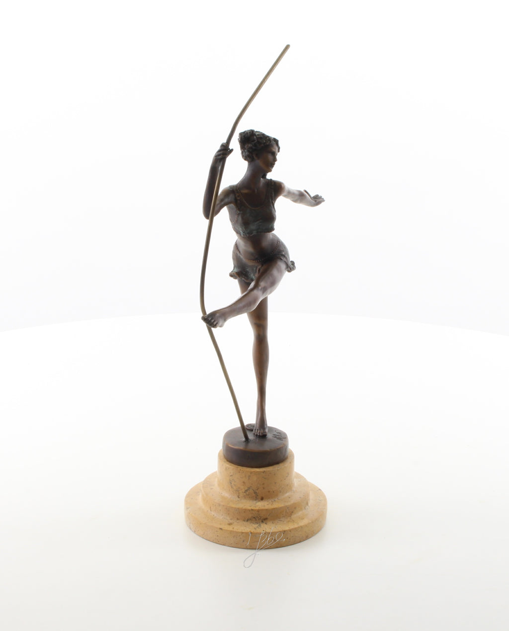 Bronzen ballerina met stok - marmer sokkel