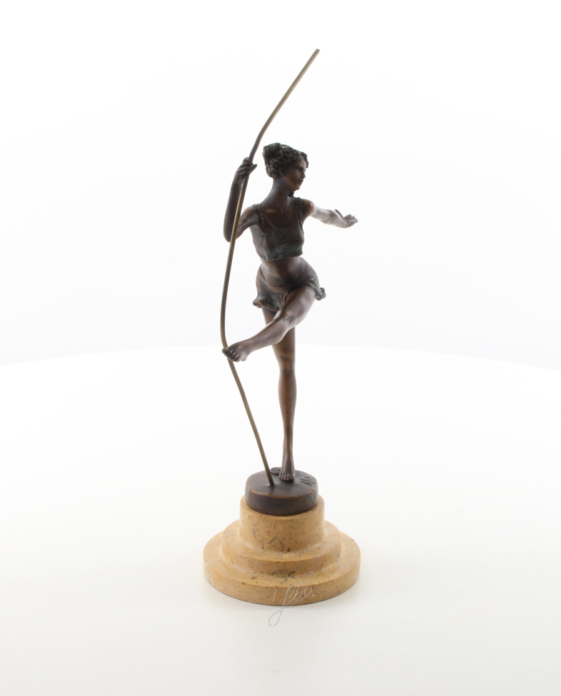 Bronzen ballerina met stok - marmer sokkel