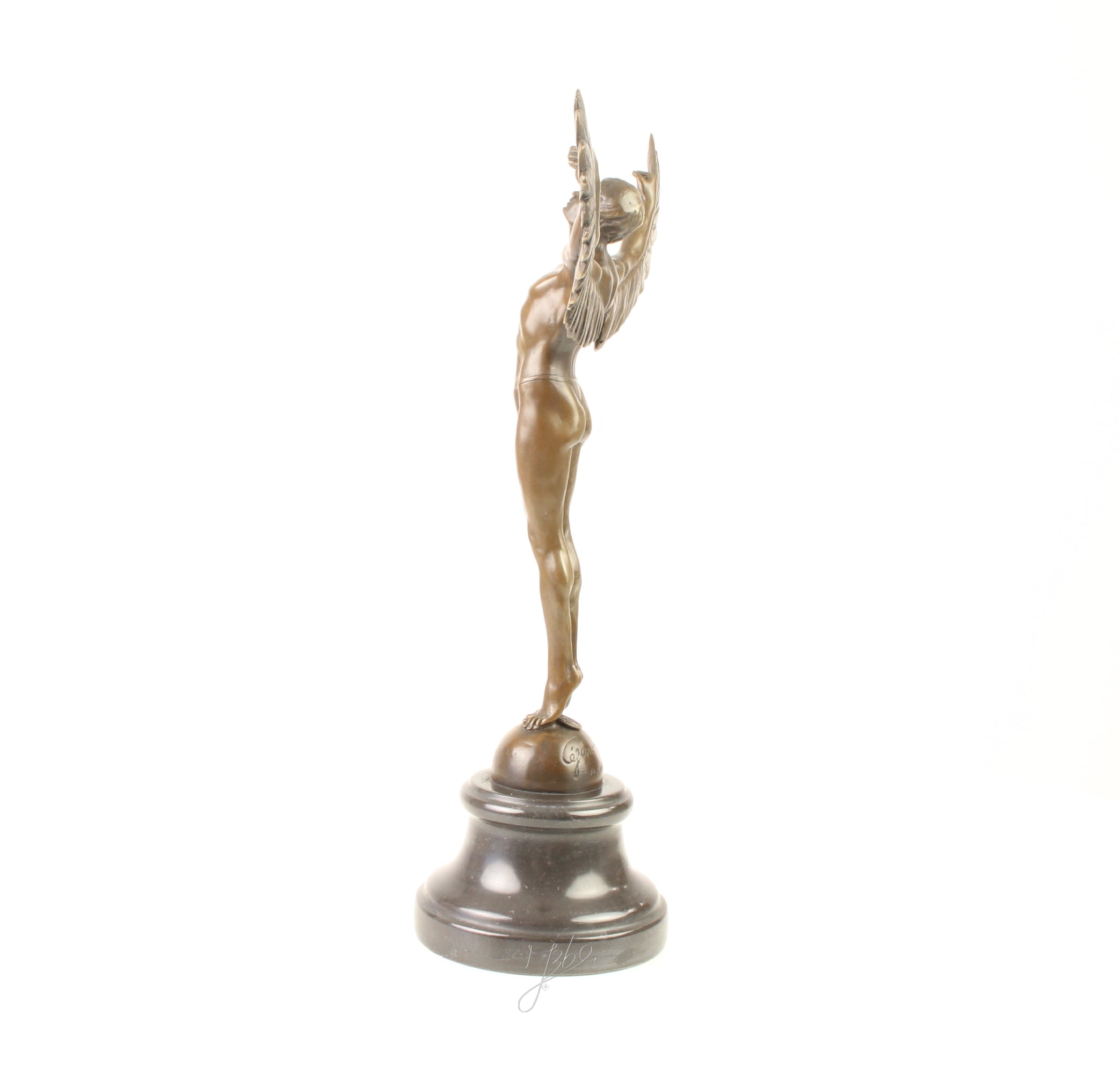 Bronzen Icarus op marmeren sokkel