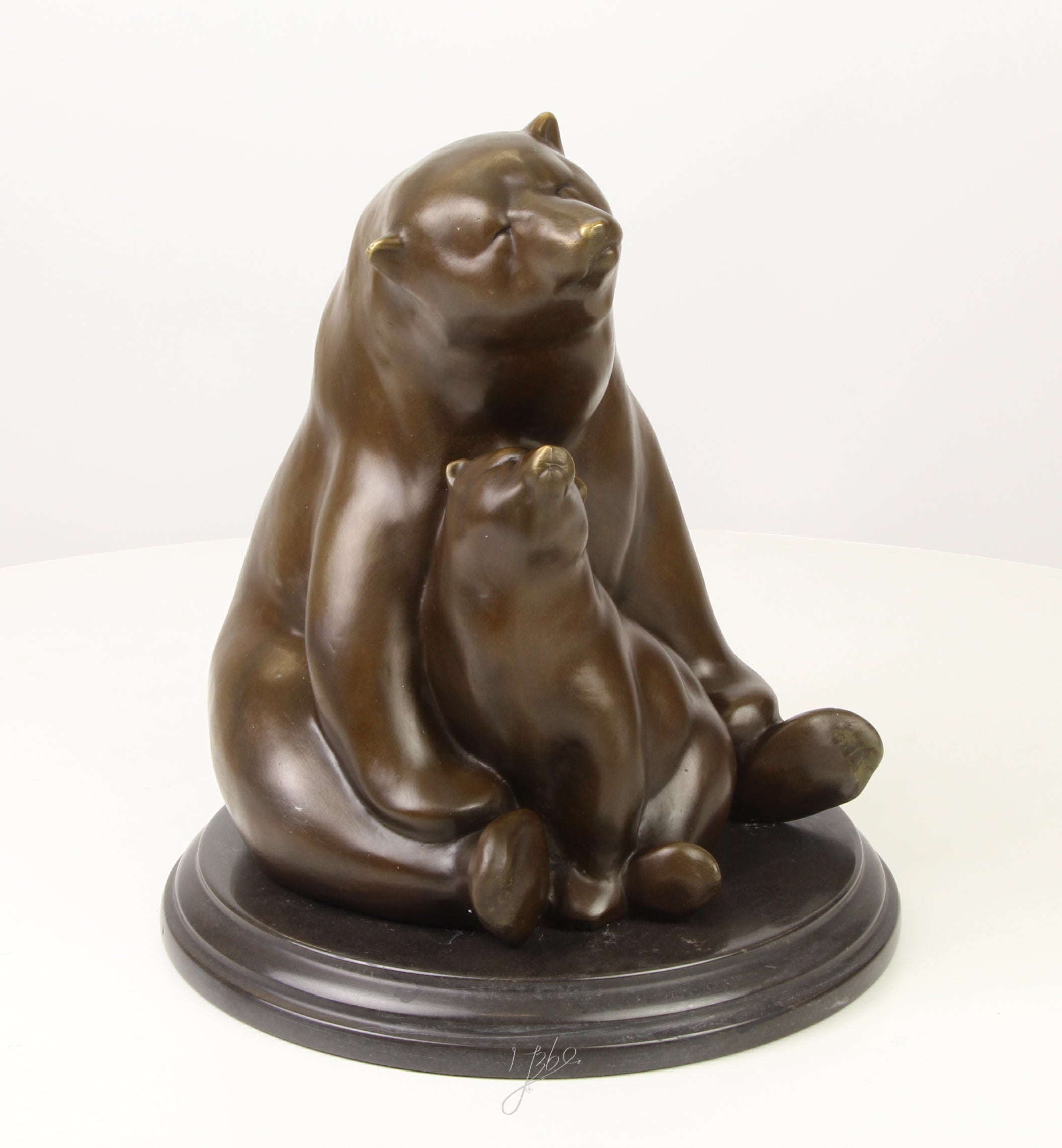 Bronzen beren (moeder met jong) - marmer sokkel
