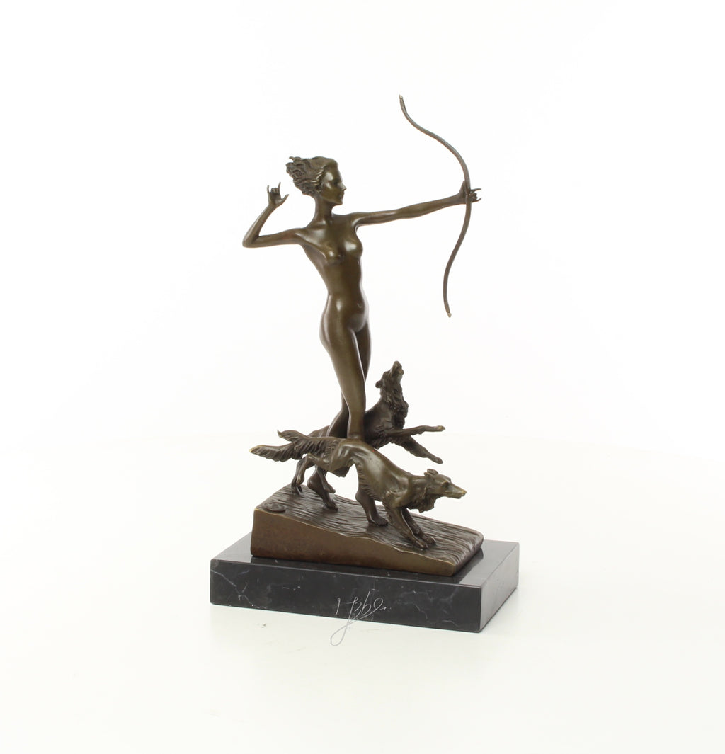 Bronzen boogschutter met jachthonden