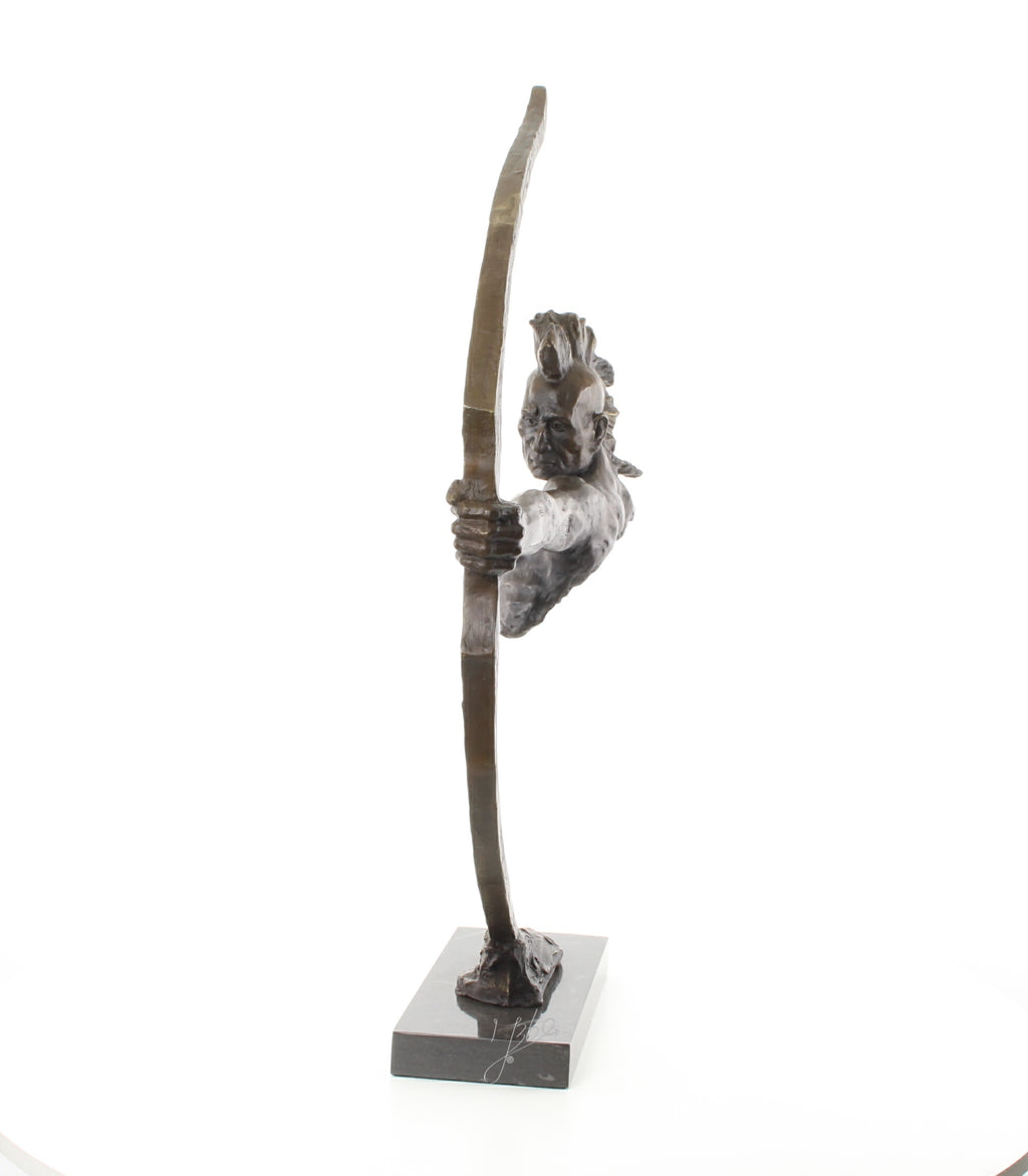Mohawk Warrior – Bronze statue, marble – 85.7 cm