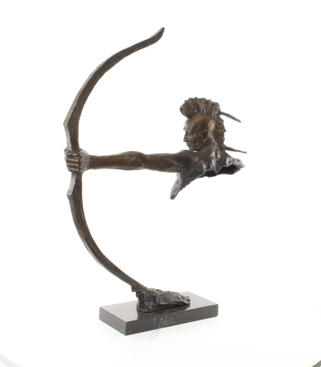 Mohawk Warrior – Bronze statue, marble – 85.7 cm