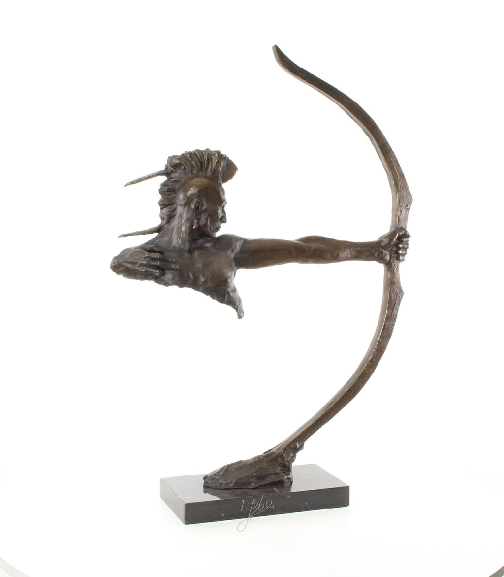 Mohawk Warrior – Bronze statue, marble – 85.7 cm