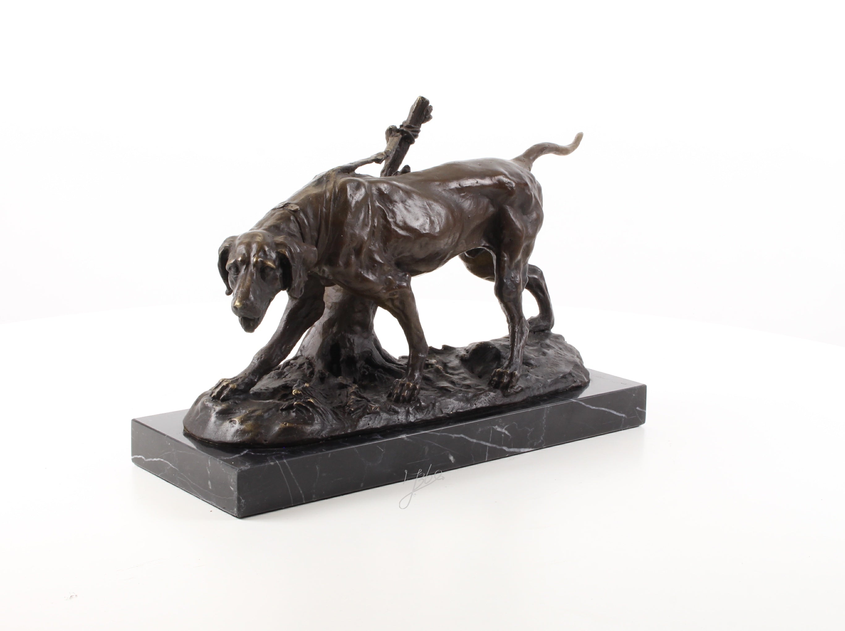 Jachthond – Bronzen sculptuur