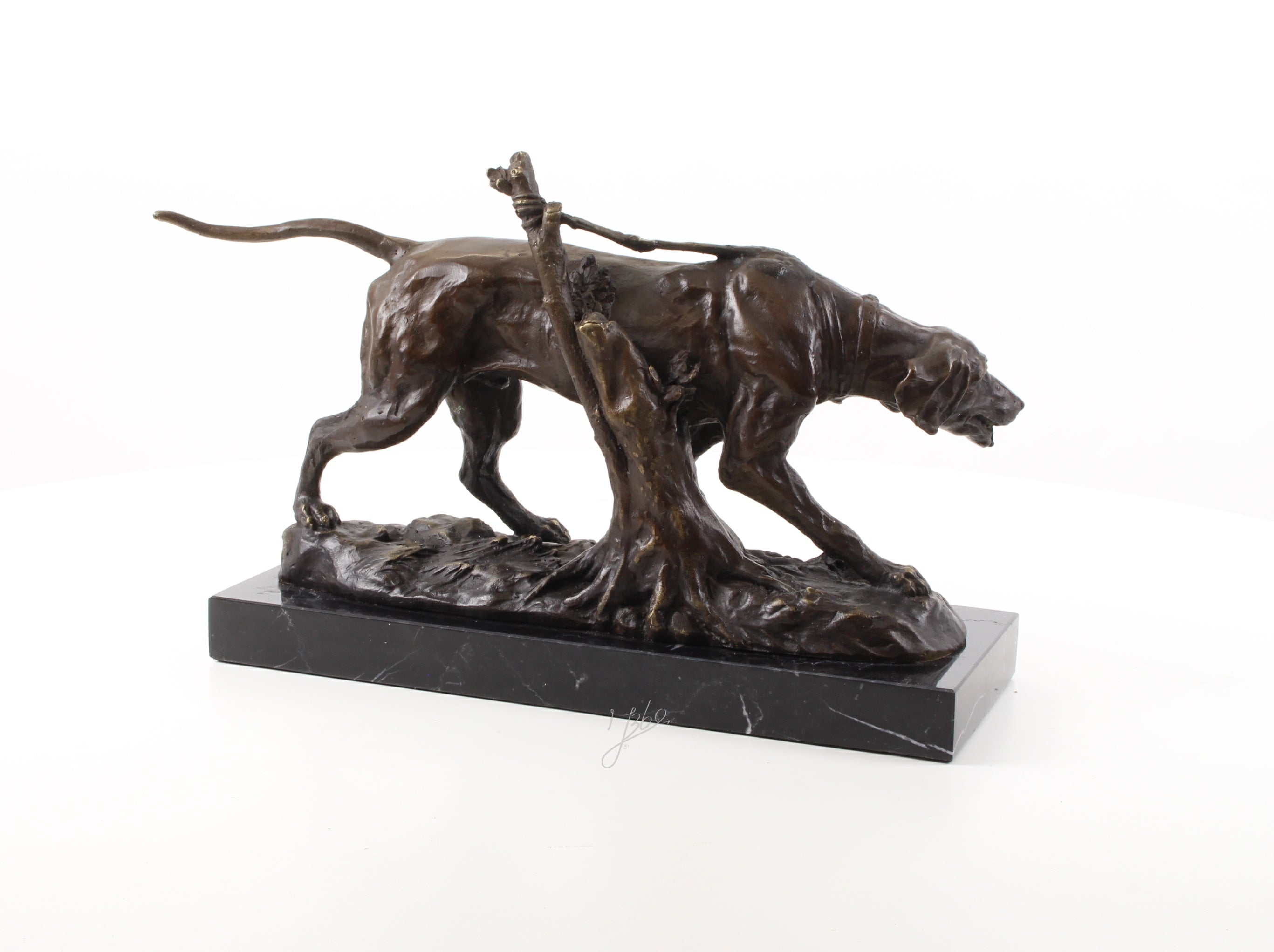 Jachthond – Bronzen sculptuur