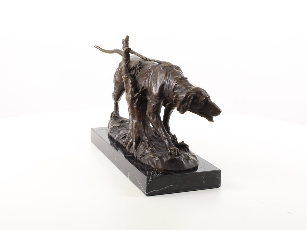 Jachthond – Bronzen sculptuur