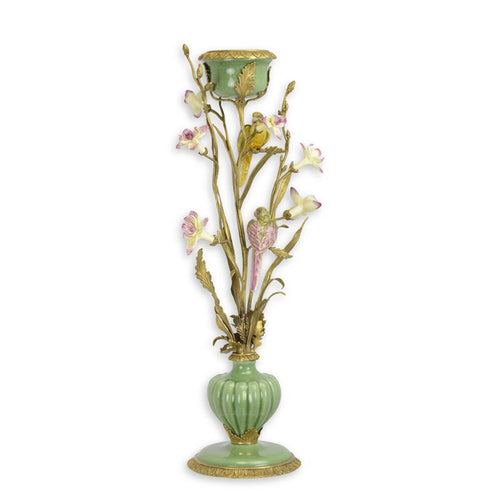 Porseleinen kandelaar met bloemen en vogeltjes, groen glazuur en bronzen/vergulde monturen – 64 cm – VntiQue