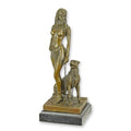 Bronzen sculptuur van Cleopatra met panter op vierkante marmeren sokkel, 25,5 cm hoog