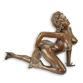 Bronzen erotische sculptuur van knielende naaktfiguur met warme patina – 22 cm – VntiQue