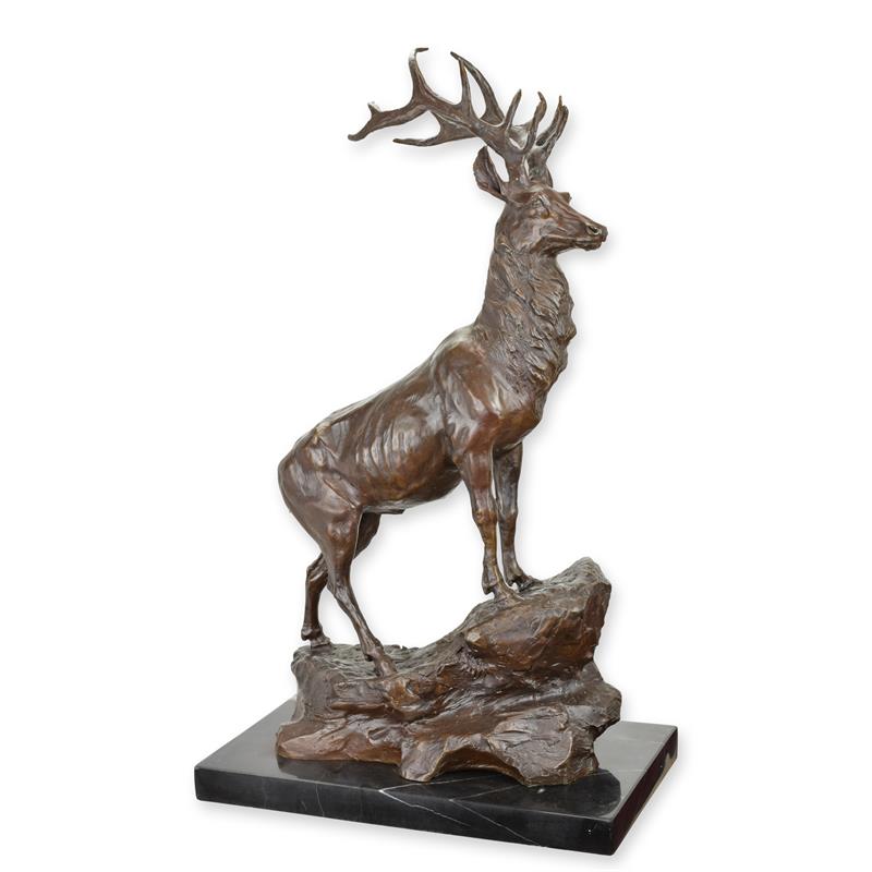 Grote bronzen sculptuur van edelhert op rots met marmeren sokkel – 68,5 cm – VntiQue