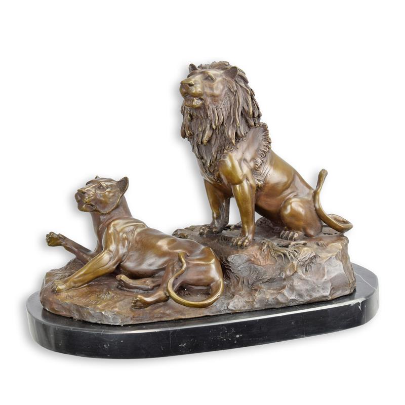 Bronzen beeld van leeuw en leeuwin, 40 cm – klassieke sculptuur op sokkel
