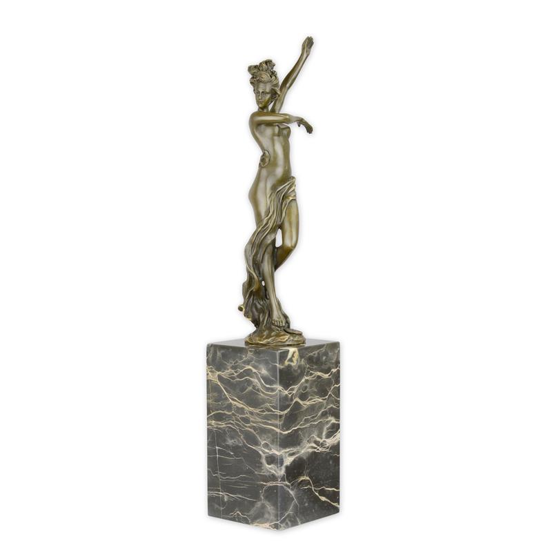 Bronzen sculptuur naakte danseres met bruine patina op marmeren sokkel – 37 cm – VntiQue