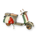 Scooter van blik in groen wit en rood - VntiQue