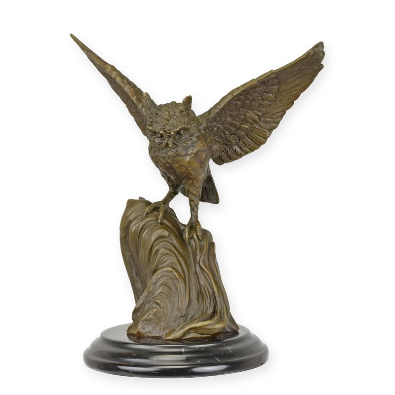 Bronzen uil met gespreide vleugels op zwarte marmeren sokkel – 23,2 cm – VntiQue