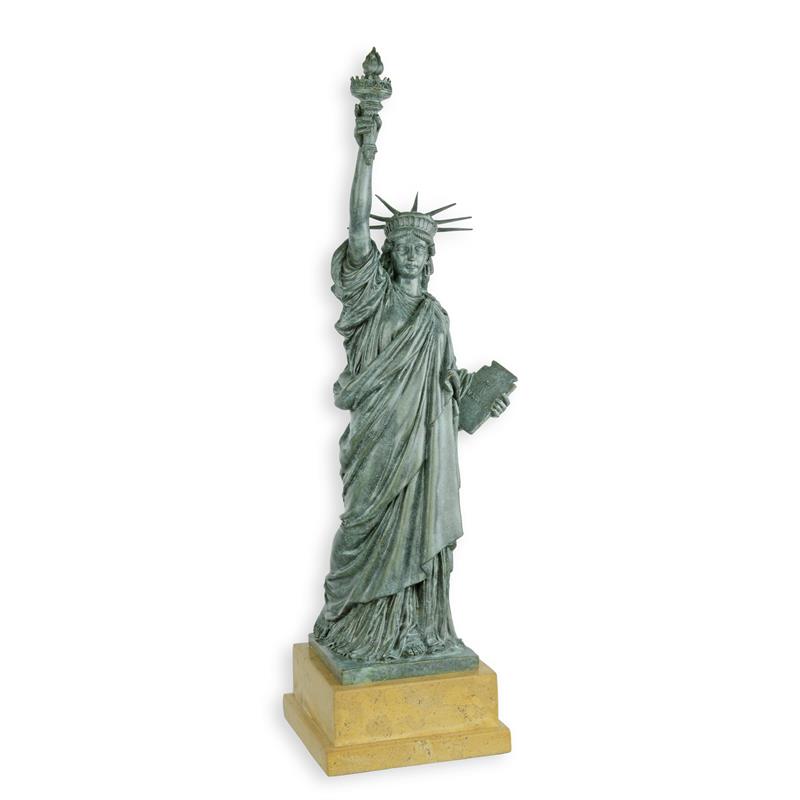 Bronzen sculptuur van het Vrijheidsbeeld met groen patina op sokkel – 61,5 cm – VntiQue